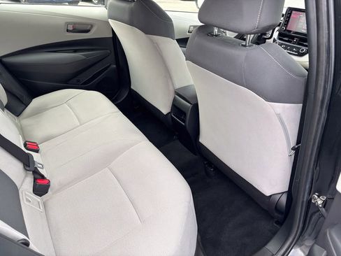 Used 2022 Toyota Corolla LE image 36