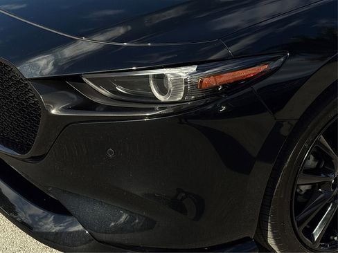 Used 2023 MAZDA MAZDA3 Hatchback w/ Appearance Package image 14