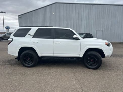 Used 2023 Toyota 4Runner TRD Off-Road Premium w/ Moonroof Package AWD/4WD image 6