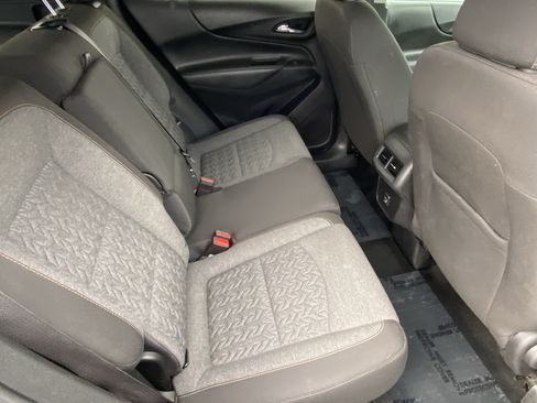 Used 2023 Chevrolet Equinox LT FWD image 11