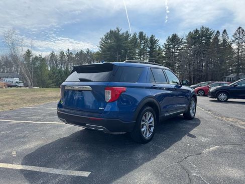 Used 2020 Ford Explorer XLT w/ Equipment Group 202A AWD/4WD image 5