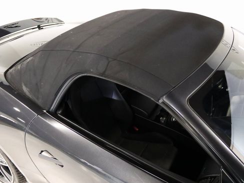 Used 2021 Jaguar F-TYPE R-Dynamic image 27