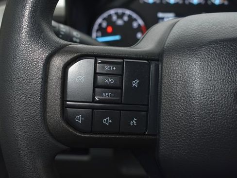 Used 2025 Ford F250 XLT AWD/4WD image 21