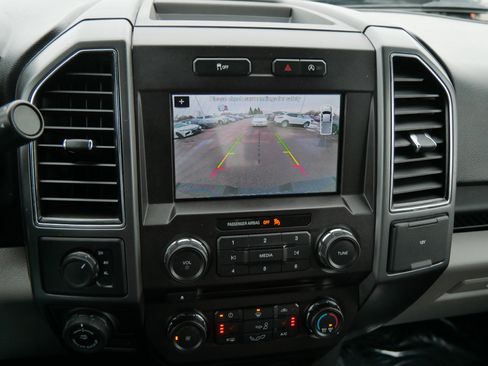 Certified 2018 Ford F150 XLT w/ Equipment Group 302A Luxury image 33