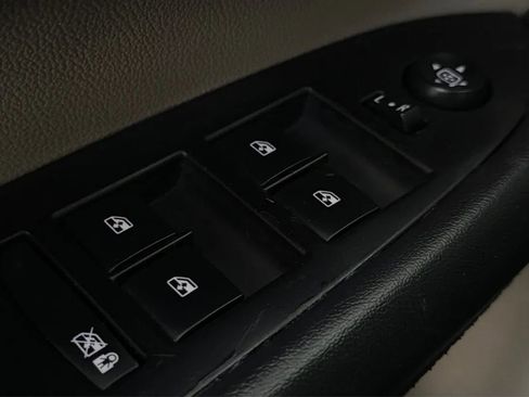 Used 2014 Cadillac ATS Luxury w/ Sun And Sound Package RWD image 37