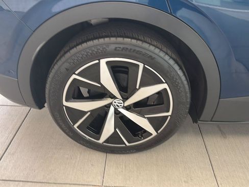 Used 2023 Volkswagen ID.4 Pro S RWD image 11