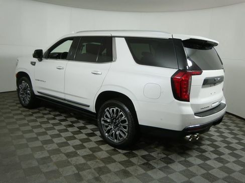 Used 2023 GMC Yukon Denali Ultimate image 6