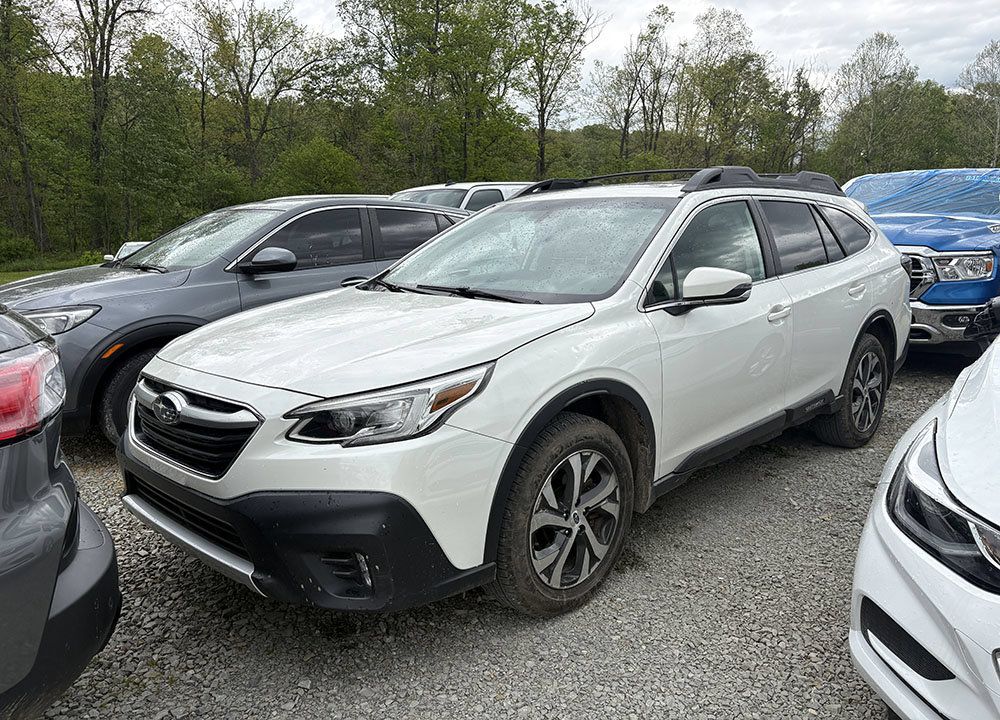 Used 2021 Subaru Outback Limited w/ Popular Package #2 AWD/4WD image 2