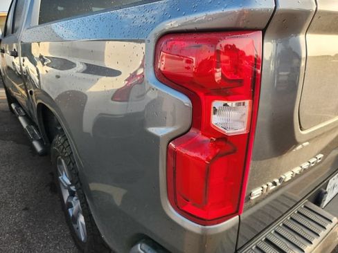 Used 2021 Chevrolet Silverado 1500 Custom RWD image 5