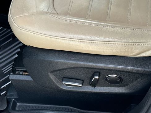 Used 2017 Ford Edge SEL w/ Equipment Group 201A image 23