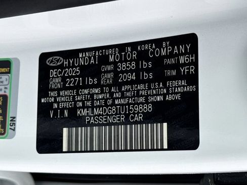 New 2026 Hyundai Elantra Sport FWD image 34