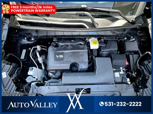 Used 2024 Nissan Pathfinder S image 38