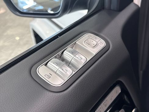 Used 2025 Mercedes-Benz G 550 image 20
