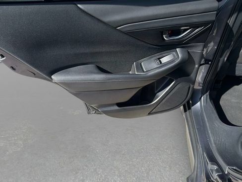Used 2023 Subaru Outback Premium AWD/4WD image 12