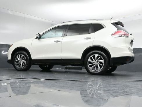 Used 2015 Nissan Rogue SL w/ SL Premium Package AWD/4WD image 41