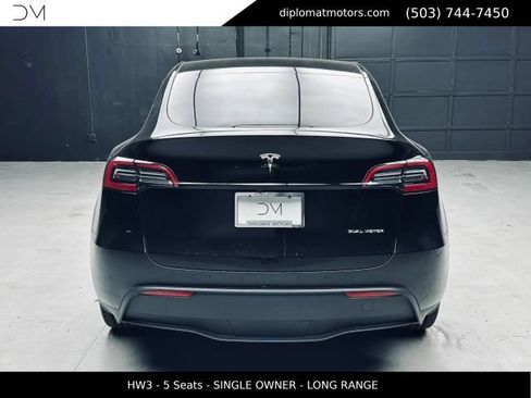 Used 2023 Tesla Model Y Long Range AWD/4WD image 5