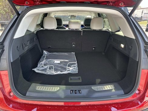 New 2026 Lincoln Nautilus Reserve image 18