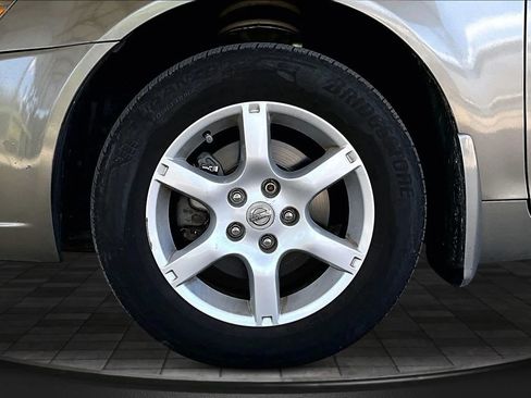 Used 2005 Nissan Altima 2.5 S w/ (F01) Convenience Pkg FWD image 28