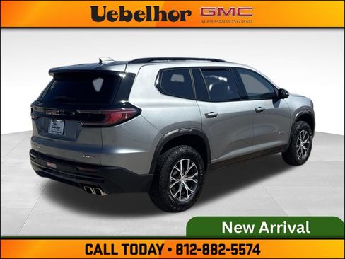 Used 2024 GMC Acadia AT4 AWD/4WD image 6