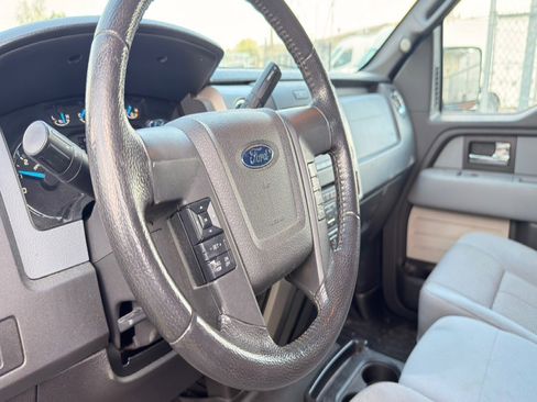 Used 2014 Ford F150 XLT w/ Equipment Group 302A Luxury AWD/4WD image 14