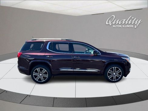 Used 2017 GMC Acadia Denali w/ Technology Package AWD/4WD image 3