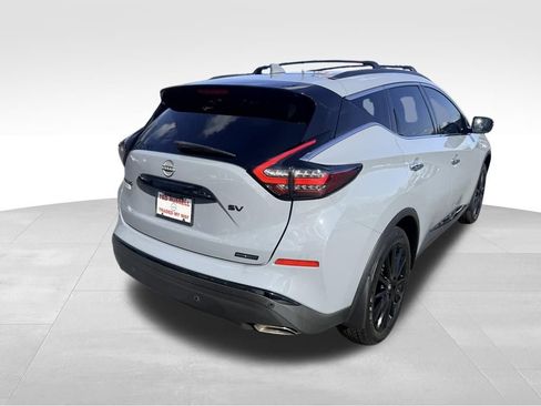 Used 2023 Nissan Murano SV w/ SV Midnight Edition Package image 5