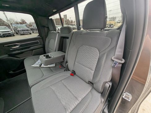 New 2026 RAM 1500 4x4 Crew Cab image 16