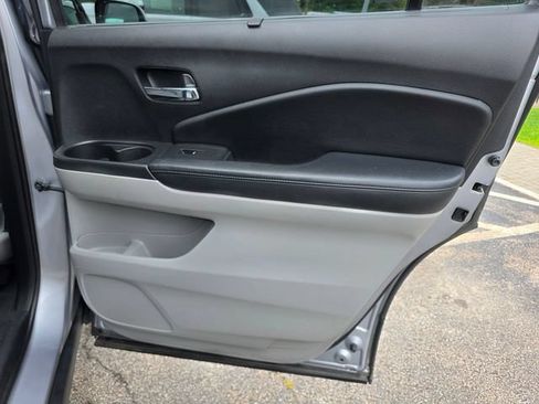 Used 2019 Honda Pilot EX-L image 13