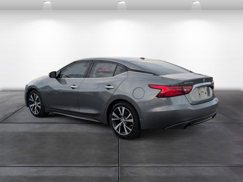 Used 2017 Nissan Maxima 3.5 SV FWD image 3