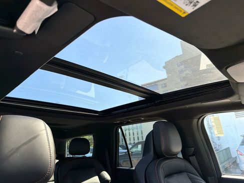 New 2026 Lincoln Navigator Black Label AWD/4WD image 14