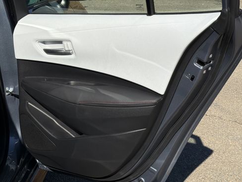 Used 2024 Toyota Corolla SE image 16