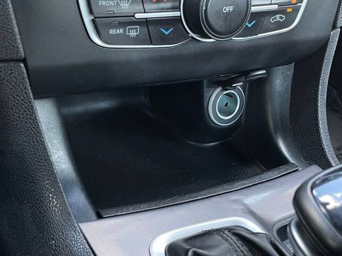 Used 2022 Dodge Charger SXT RWD image 20