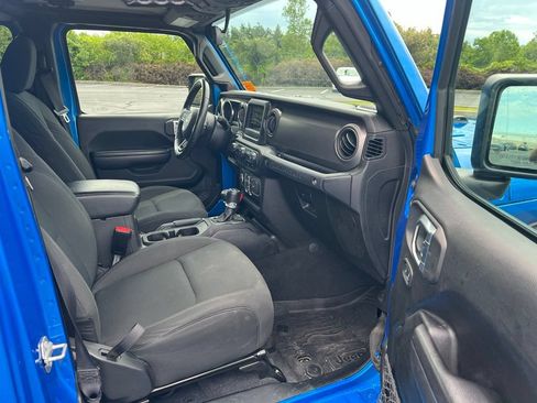 Used 2021 Jeep Wrangler Unlimited Sport AWD/4WD image 10