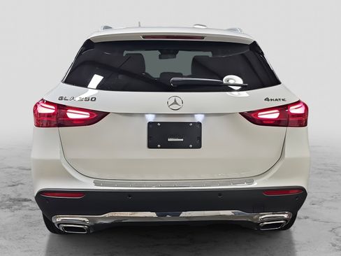 New 2026 Mercedes-Benz GLA 250 GLA 250 image 6