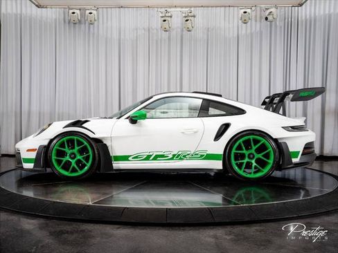 Used 2023 Porsche 911 GT3 RS RWD image 9
