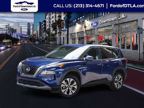 Used 2023 Nissan Rogue SV image 1