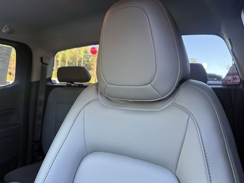 Used 2022 Chevrolet Colorado W/T w/ WT Convenience Package image 20