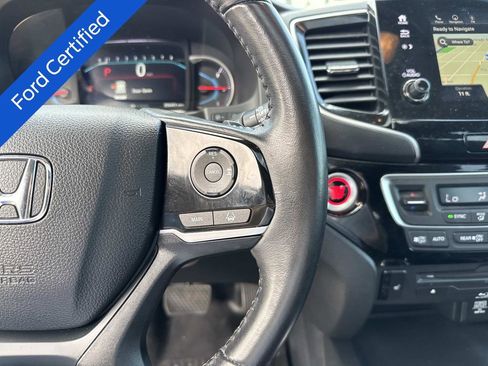 Used 2019 Honda Pilot Touring image 24