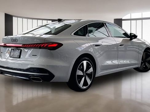 Used 2025 Audi A5 2.0T Premium Plus w/ Premium Plus AWD/4WD image 5