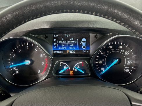 Used 2018 Ford Escape SEL FWD image 16