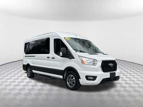 Used 2022 Ford Transit 350 XLT image 4