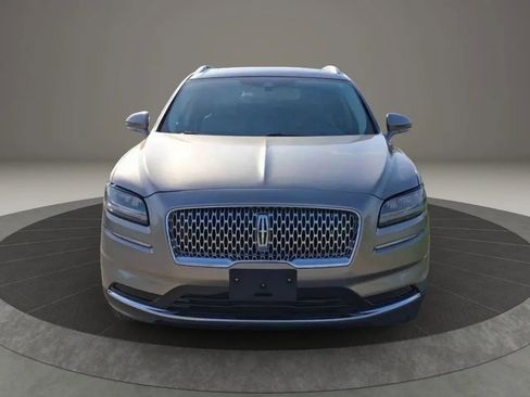Used 2021 Lincoln Nautilus Reserve w/ Cargo Utility Package AWD/4WD image 3