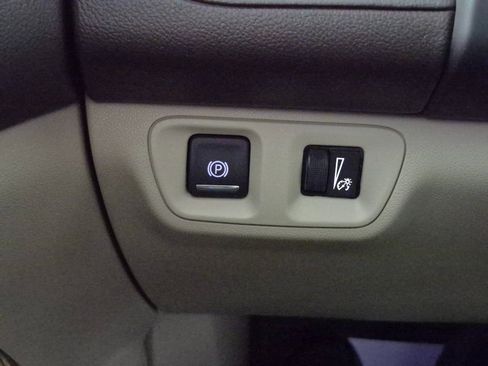 Used 2017 GMC Acadia Denali w/ Technology Package image 15