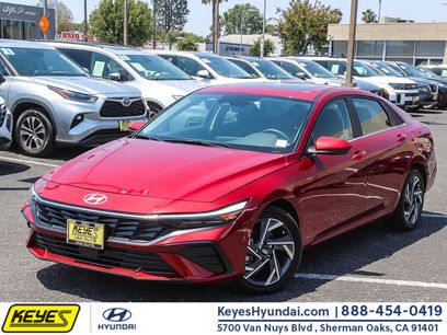 Certified 2025 Hyundai Elantra SEL