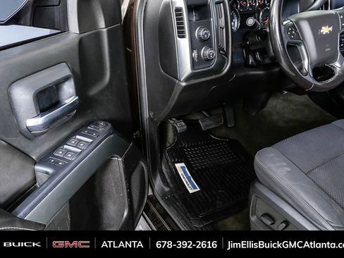 Used 2018 Chevrolet Silverado 1500 LT w/ All Star Edition image 8
