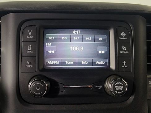 Used 2022 RAM 1500 Big Horn AWD/4WD image 18