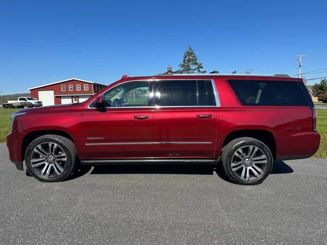 Used 2019 GMC Yukon XL Denali w/ Denali Ultimate Package AWD/4WD image 2