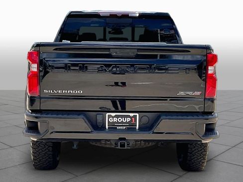 Used 2022 Chevrolet Silverado 1500 ZR2 AWD/4WD image 5