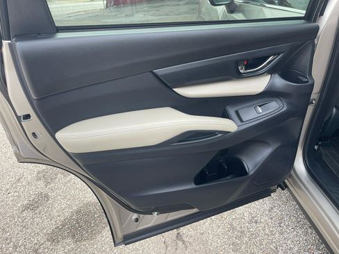 Used 2019 Subaru Ascent Premium w/ Popular Package #3 image 23