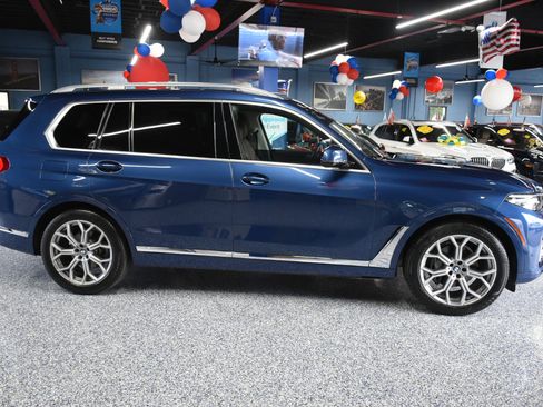 Used 2020 BMW X7 xDrive40i w/ Premium Package image 3